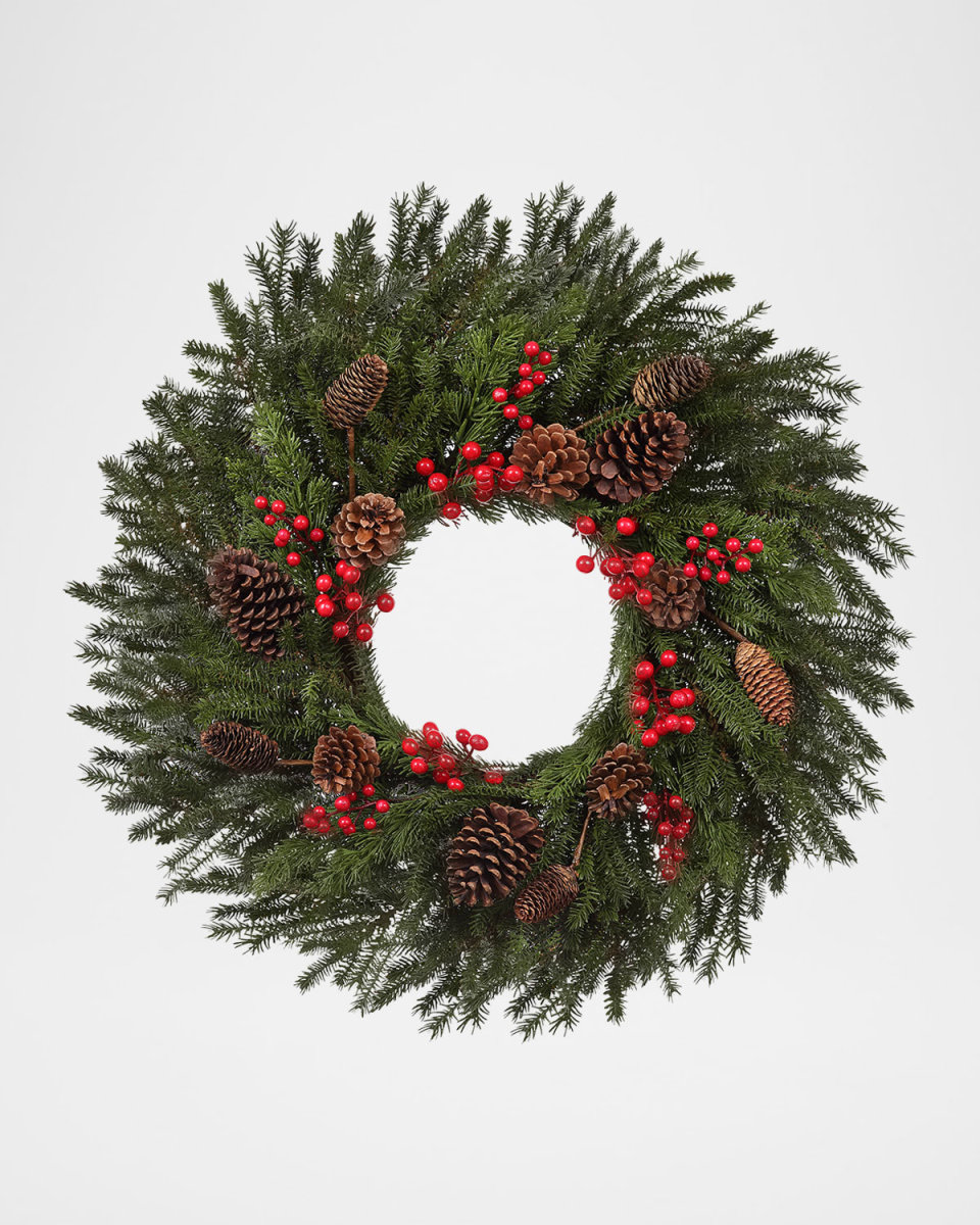 Berry Mixed Pine 26" Wreath